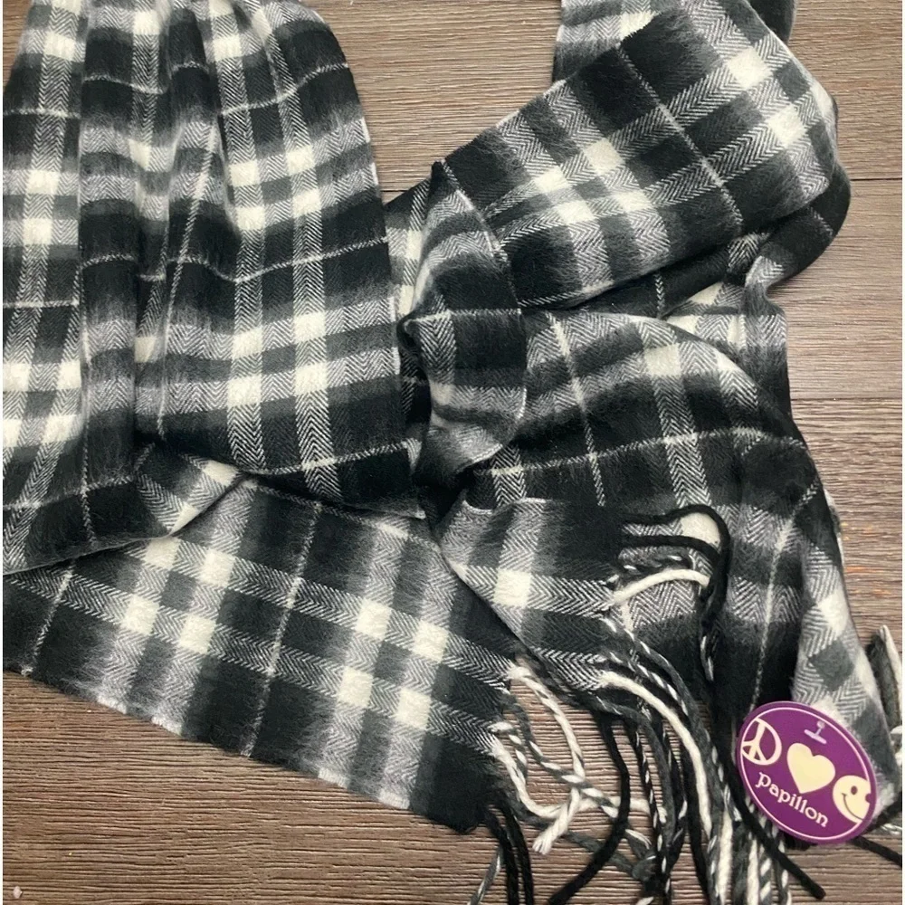 Lot of 2 scarves scarf black/white plaid white  fringe ends papillon/old navy